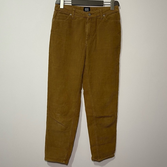 BDG Urban Outfitters Women’s Corduroy Mom Jeans Tan in Size 28 High-Rise Casual - Picture 3 of 11